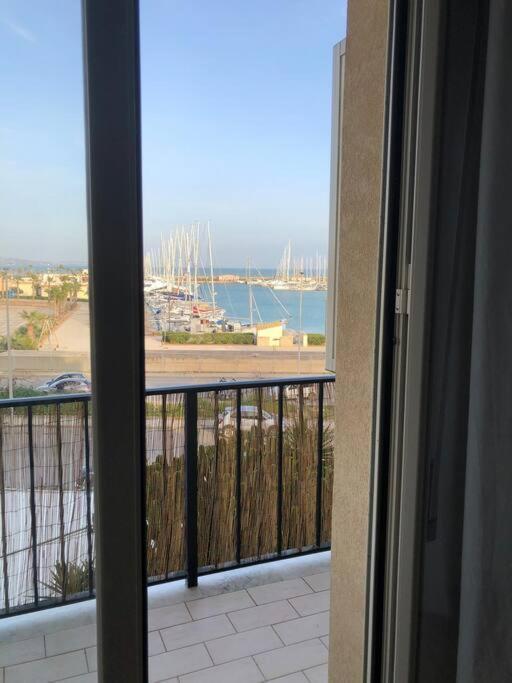 Casa Porto Turistico Apartment ลิกาตา ภายนอก รูปภาพ
